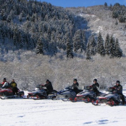 Snowmobiling-in-Steamboat-Springs-Colorado